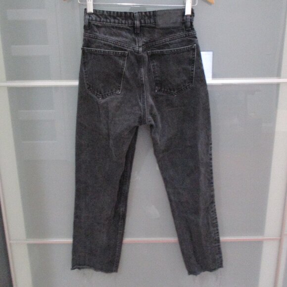 Zara Hi-Rise Black Wash Raw Hem Jeans - Picture 2 of 4